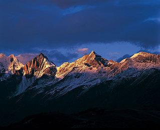 淘宝斗地主大赛活跃用户突破4500万 《原神》被超越